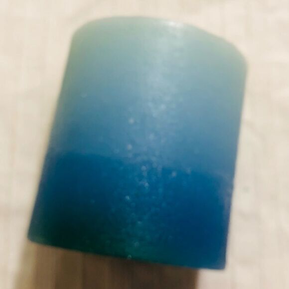 Handcrafted Timber Scented Candle (Blue) - Picture 8 of 12